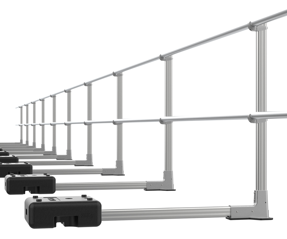 Freestanding guardrail system